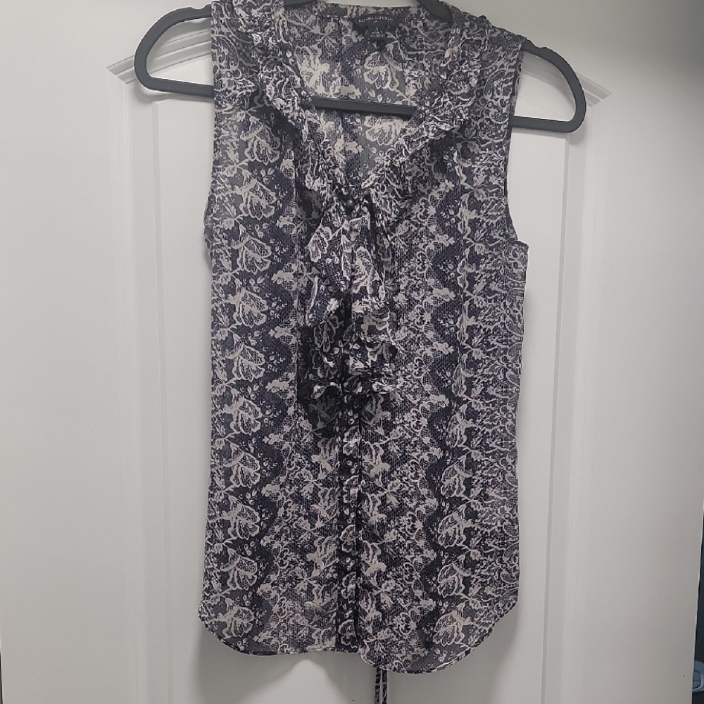 Banana Republic Black and White Ruffled Sleeveless Blouse